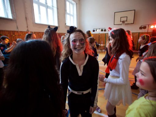 27500308-330102334161078-1335303205358480395-o-330102334161078