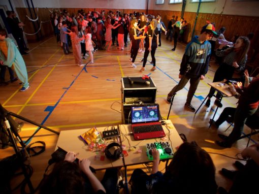 27503770-330102890827689-8886230295494563294-o-330102890827689