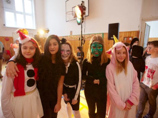 27628929-330101707494474-2758631067635320002-o-330101707494474