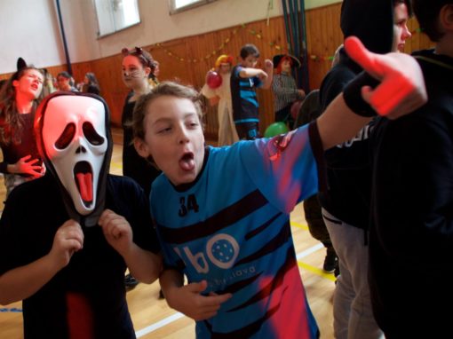 27629080-330102120827766-7209381947733594334-o-330102120827766