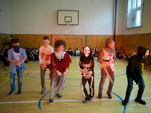 27709370-330101847494460-8481463335822987378-o-330101847494460