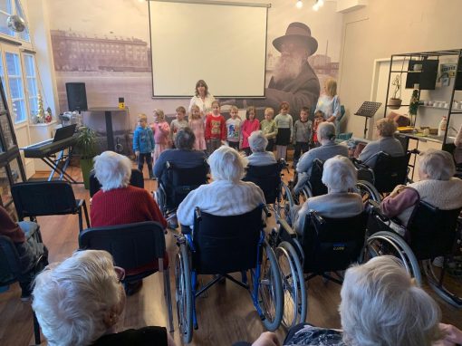 99cfcb32-f887-4728-8e48-17d88181f943