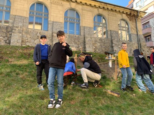 94c84dec-0982-4da1-8ab9-63d81622c7e5