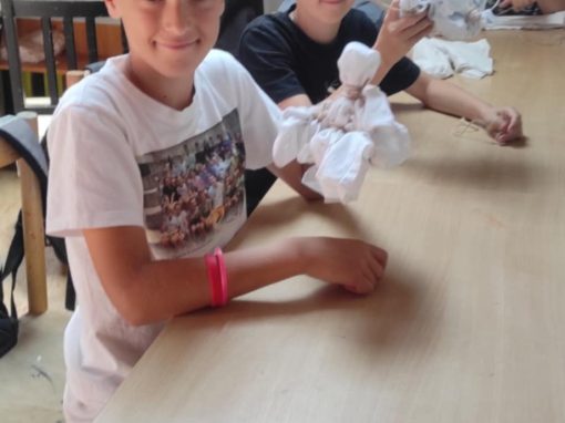 6dcaee47-a0a2-4ac1-85d9-c78ea0e3081a