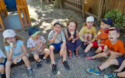 Maškrtenie na školskom dvore