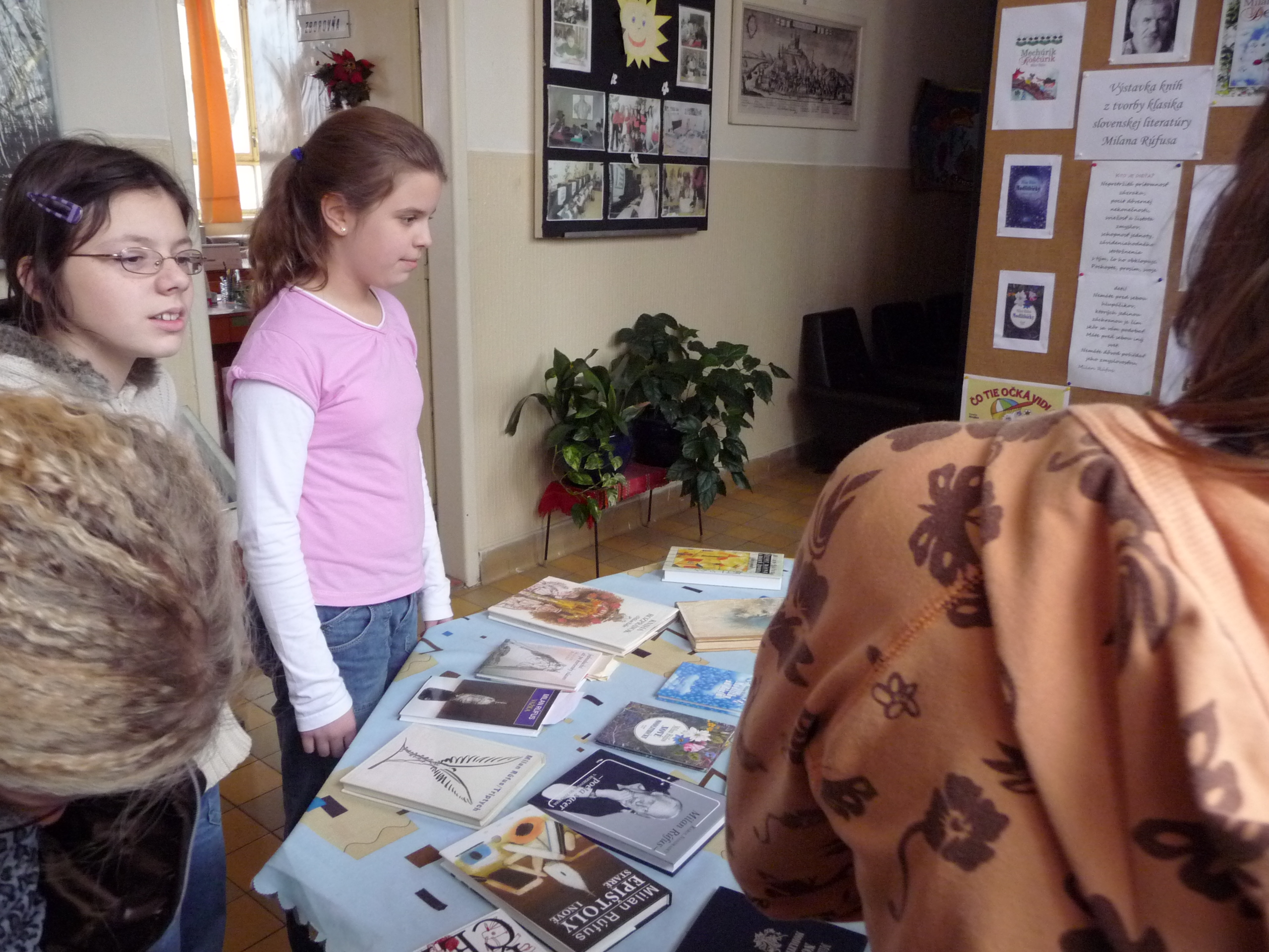 Slovensko recitovalo Rúfusa